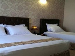 هتل شارستان