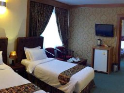 هتل شارستان