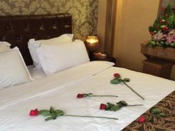 هتل شارستان